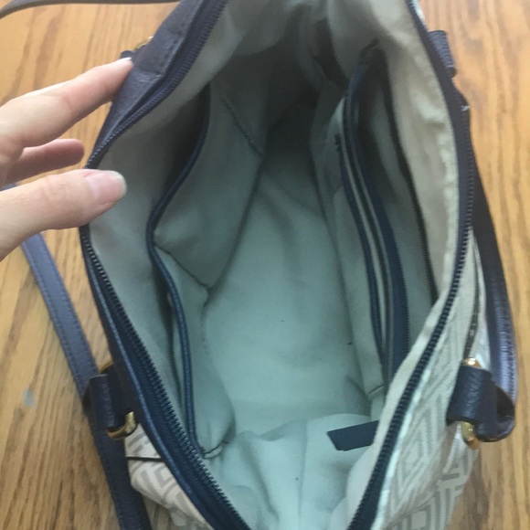 HANDBAG - Picture 3 of 5